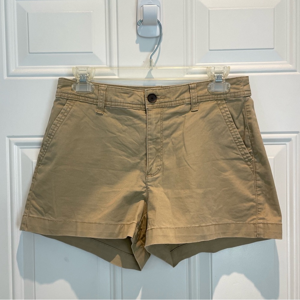 A New Day Khaki 3” Mid / High Rise Tan Beige Solid Casual Shorts Size 4